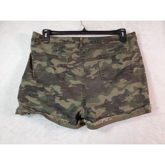 Lot‎ Of 2 No Boundaries Shorts Womens 17 Green Camo Print Button Fly Drawstring - Picture 16 of 16